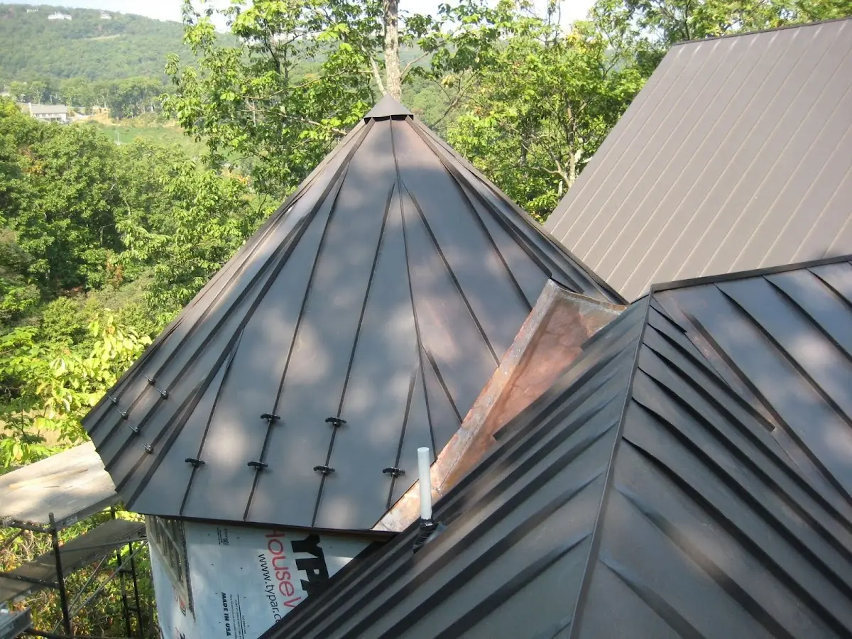 Professional Shingle Replacement & Repair by Craftsman Roofing in Tulare